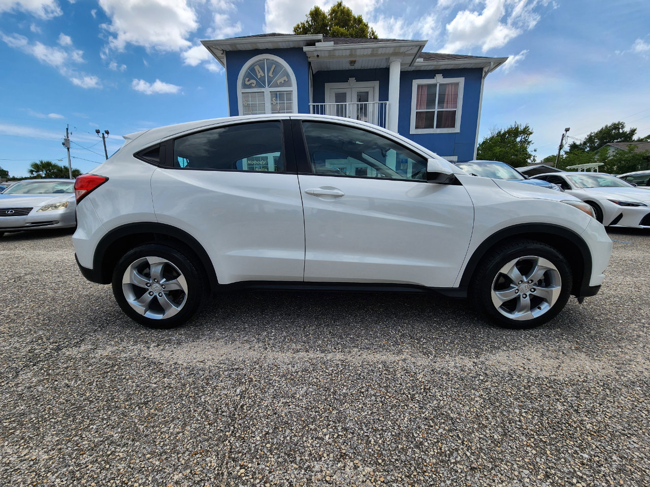 Used 2018 Honda HR-V LX image 6