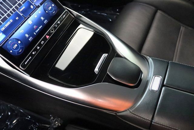 Used 2023 Mercedes-Benz SL 55 AMG 4MATIC image 30