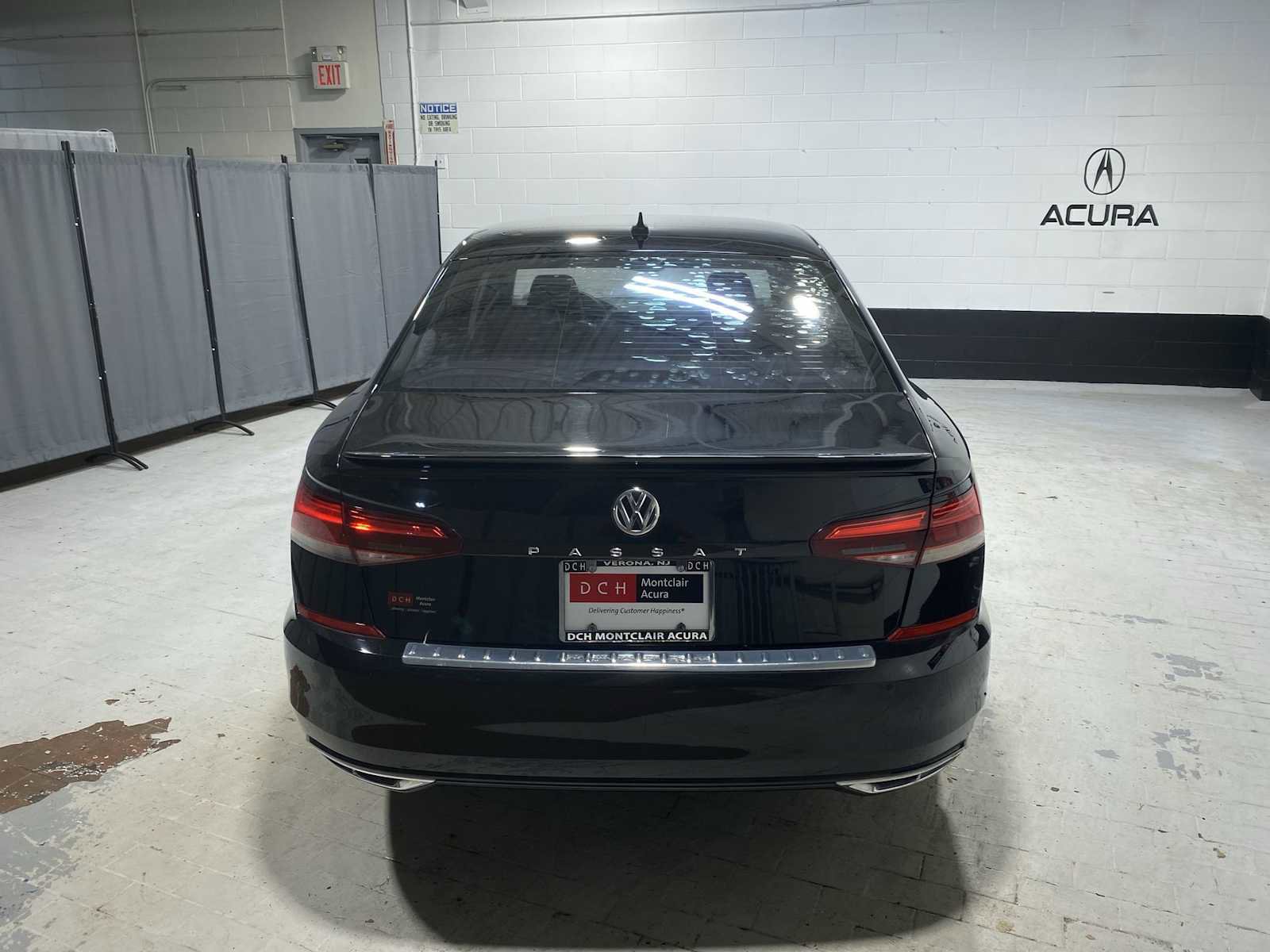 Used 2020 Volkswagen Passat 2.0T R-Line image 5