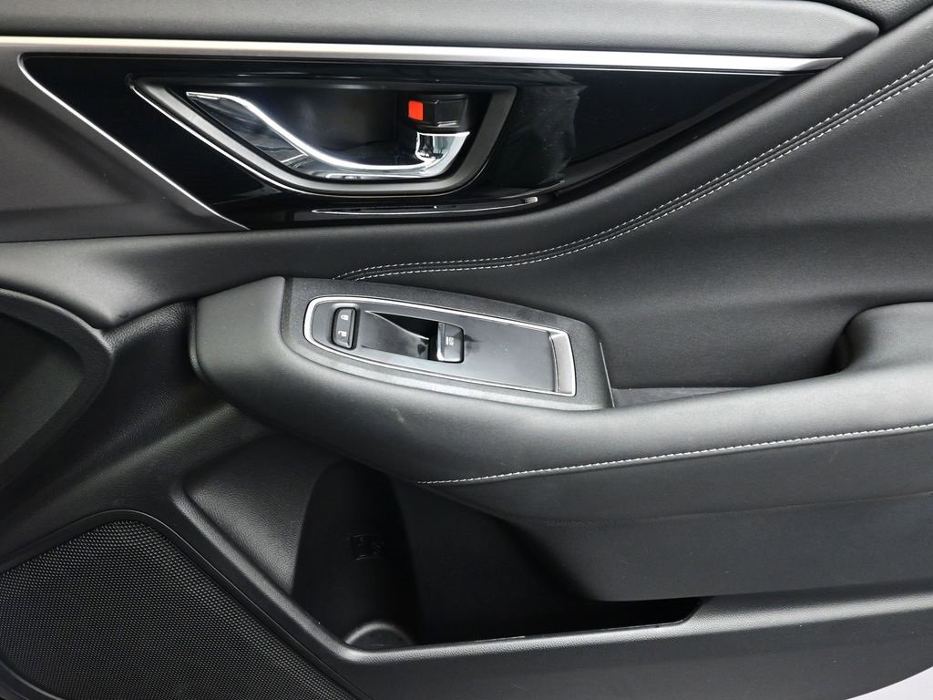 Used 2024 Subaru Outback Limited image 11