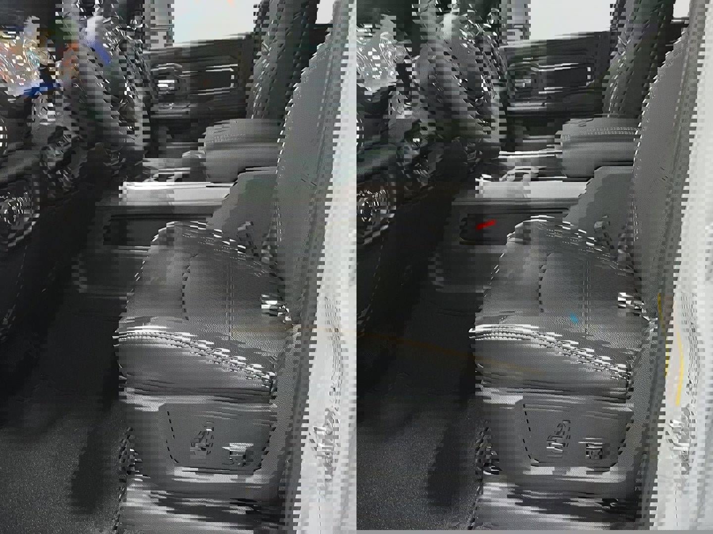 New 2026 RAM 2500 Laramie image 7