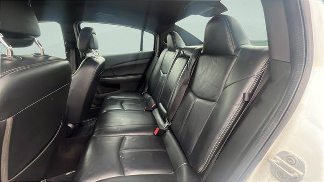 Used 2014 Chrysler 200 Limited image 22