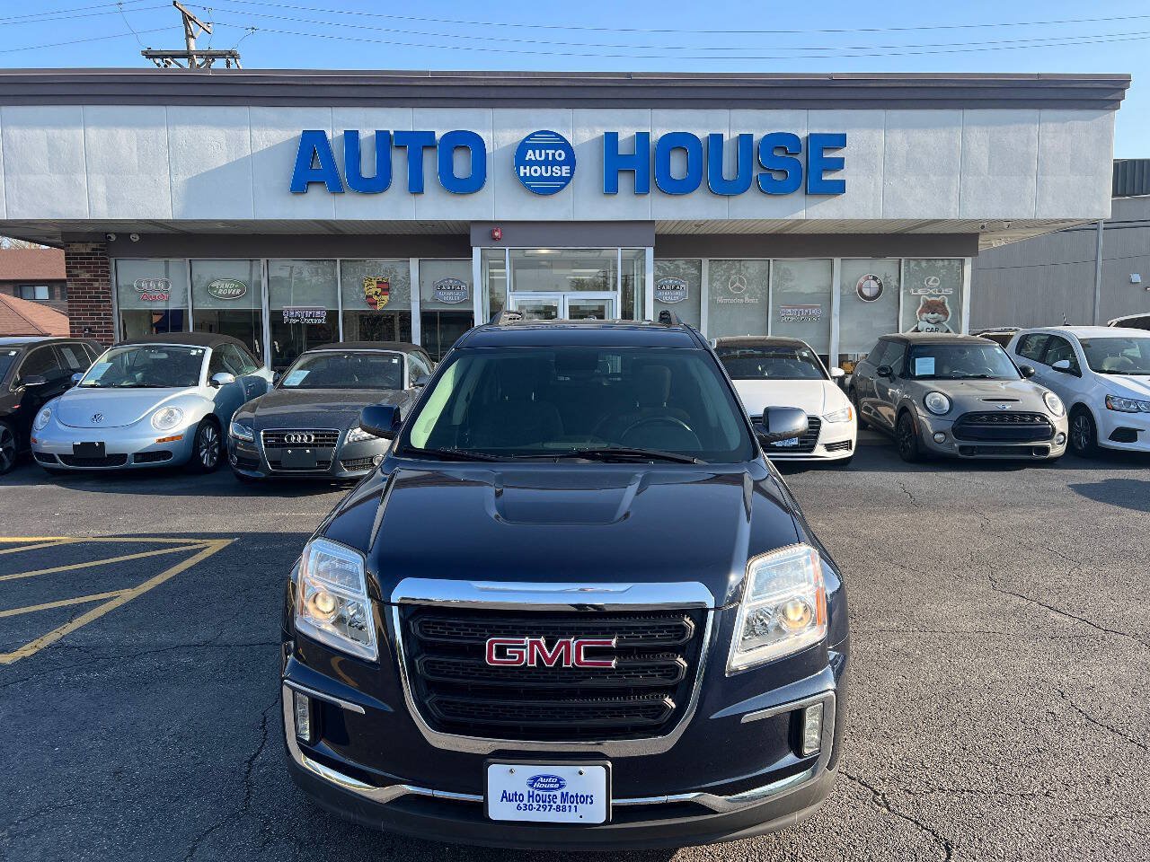 Used 2017 GMC Terrain SLE w/ Convenience Package AWD/4WD image 2