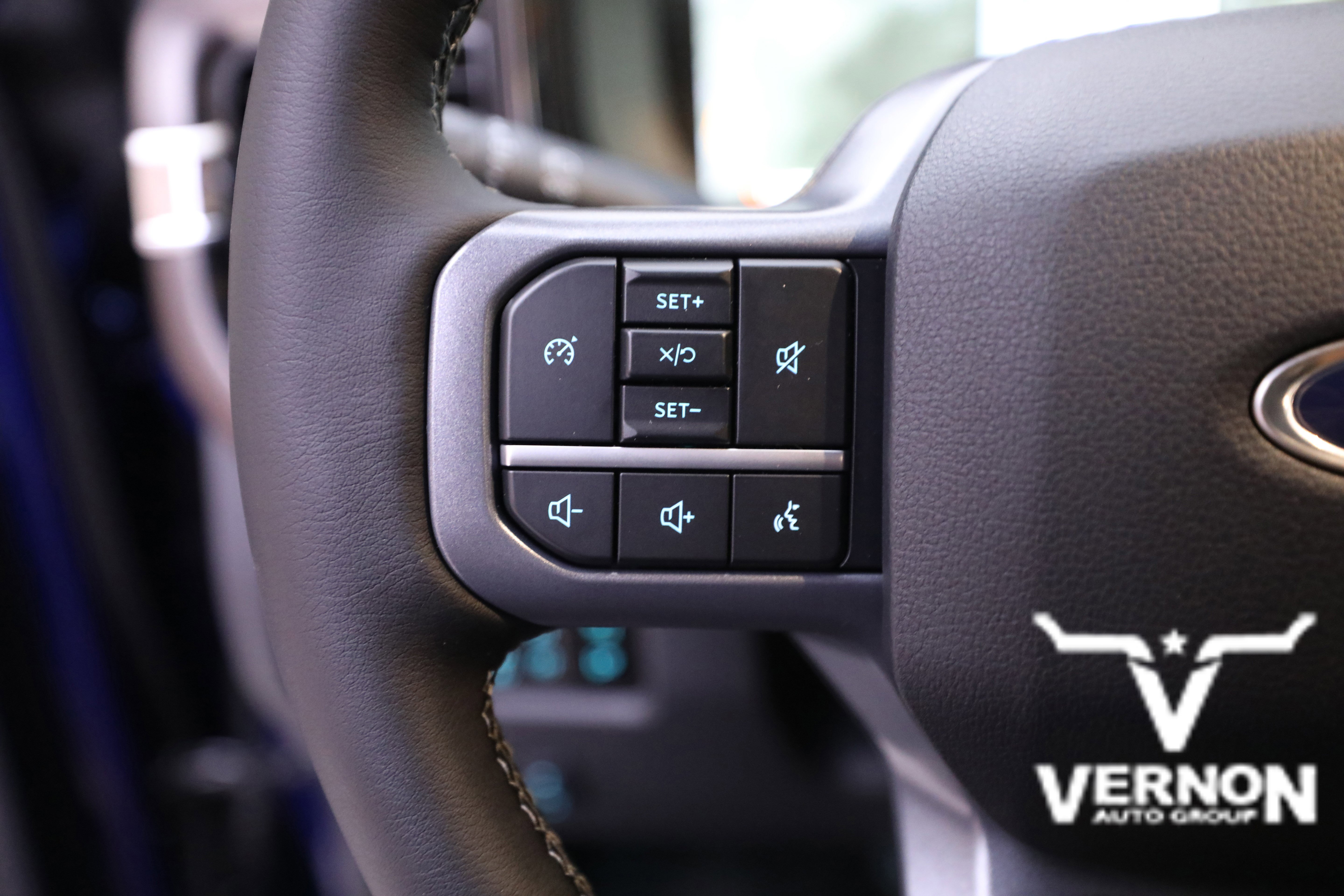 New 2026 Ford F250 Lariat w/ Chrome Package image 21