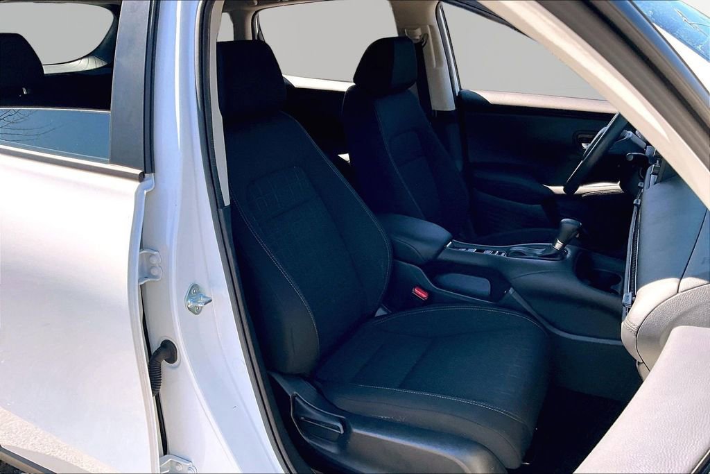 Used 2024 Honda HR-V LX image 19