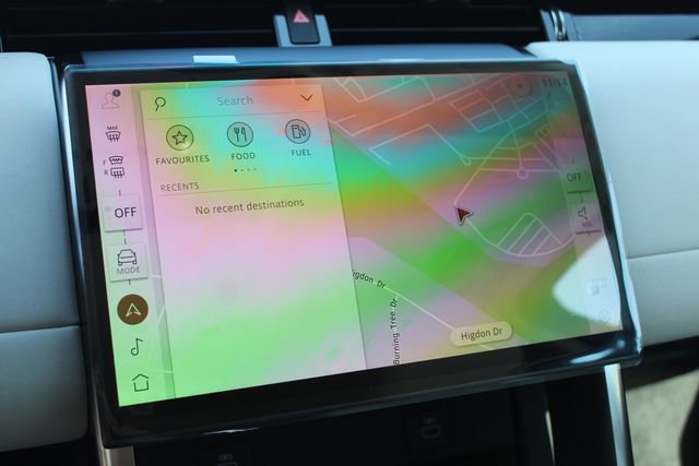 New 2025 Land Rover Discovery Sport S image 18