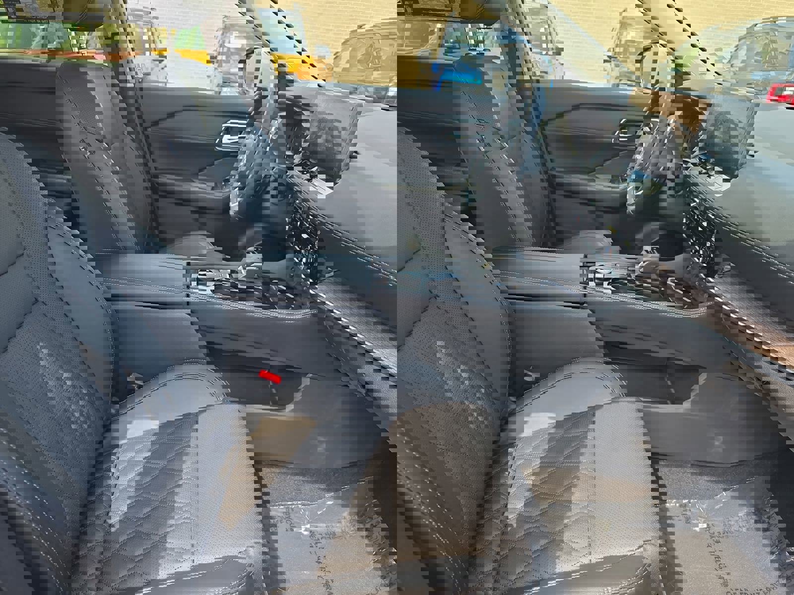 Used 2024 Nissan Rogue Platinum image 10