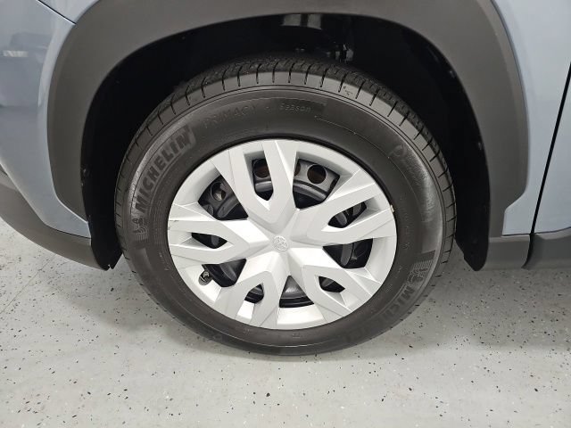 Certified 2024 Toyota Corolla Cross L AWD/4WD image 10