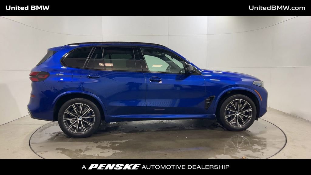 Certified 2025 BMW X5 M60i image 9