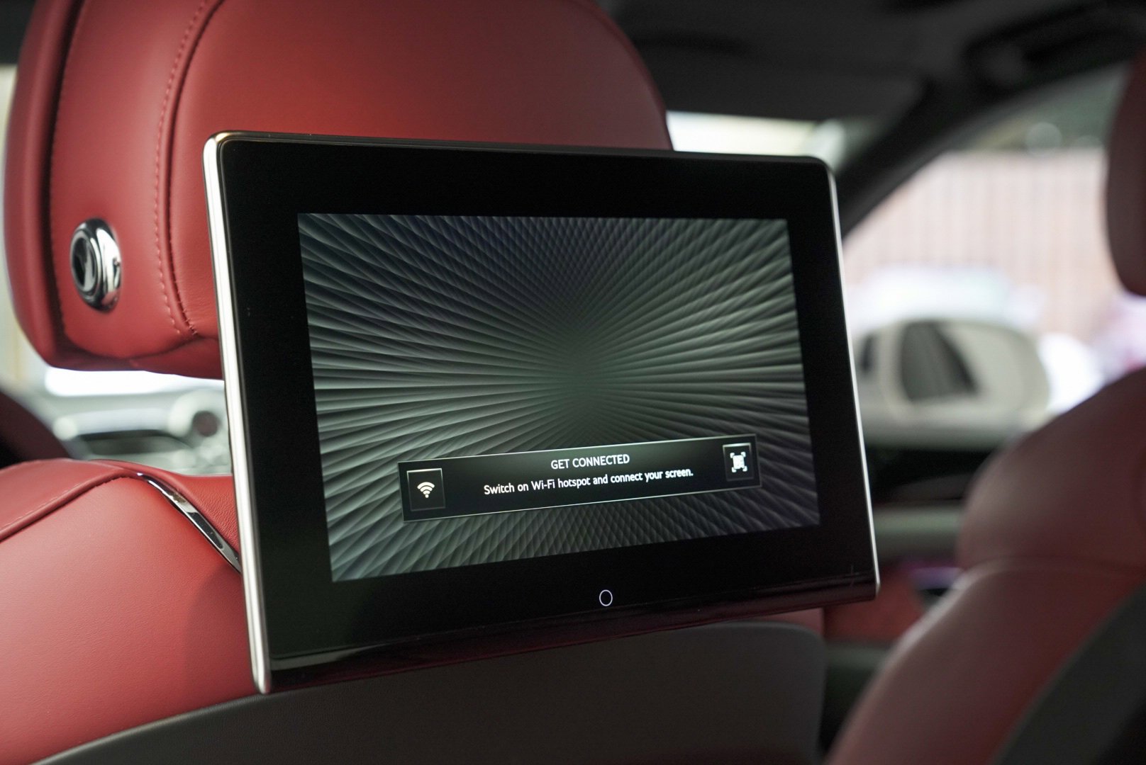 Used 2022 Bentley Bentayga image 28