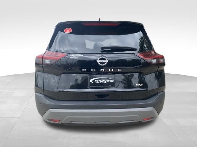 Used 2023 Nissan Rogue SV image 8