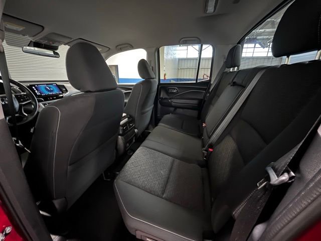Used 2024 Honda Ridgeline Sport image 15