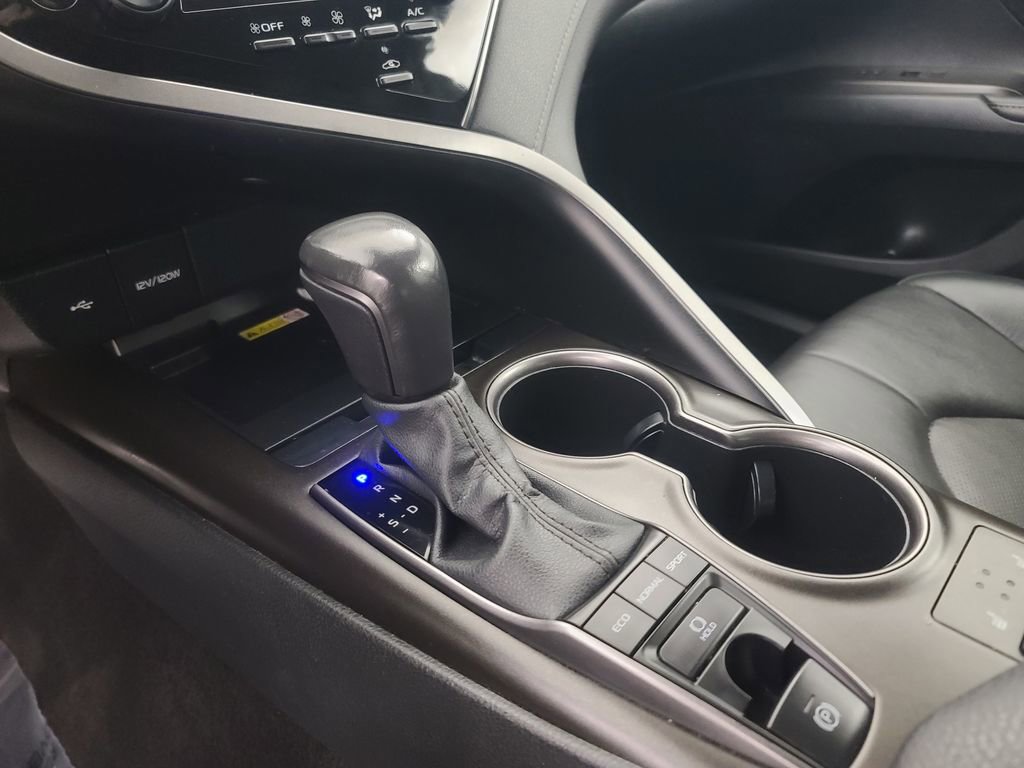Used 2024 Toyota Camry XSE image 38