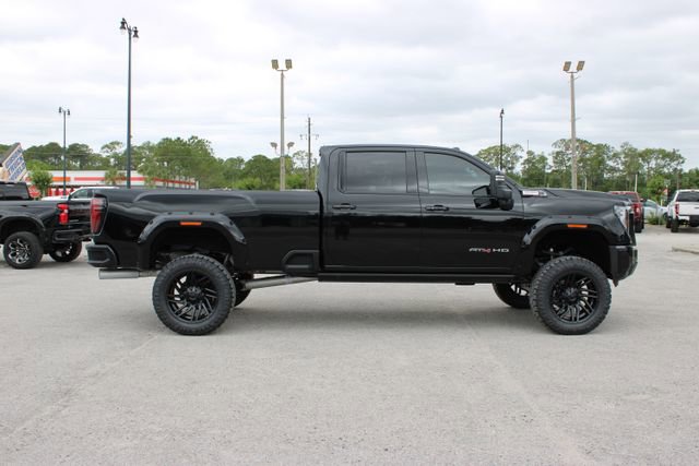 Used 2025 GMC Sierra 2500 AT4 w/ AT4 Premium Plus Package AWD/4WD image 14