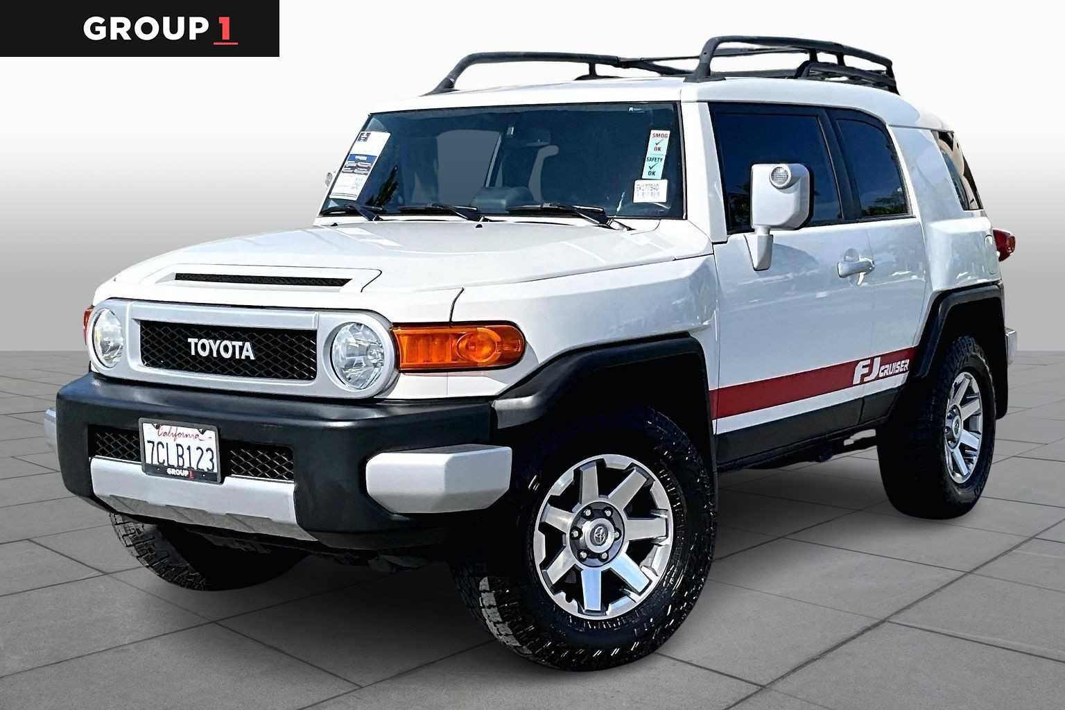 Used 2014 Toyota FJ Cruiser 4WD w/ Upgrade Package video 1