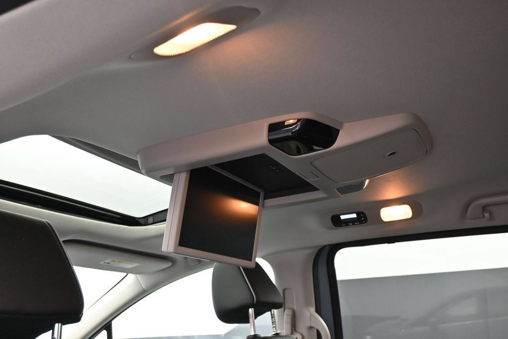 Used 2025 Honda Odyssey Elite image 26