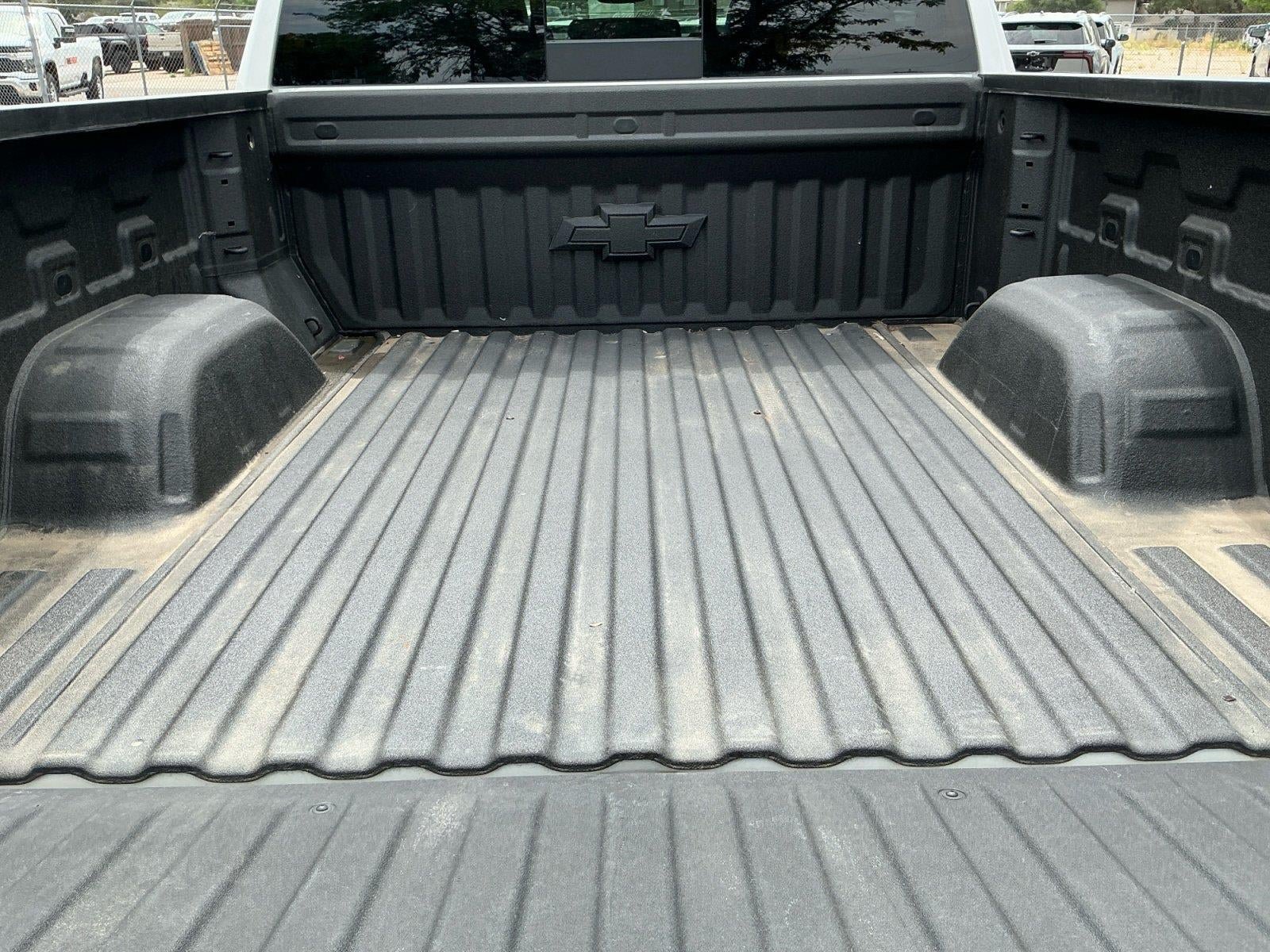 Certified 2025 Chevrolet Silverado 1500 High Country w/ Technology Package AWD/4WD image 17