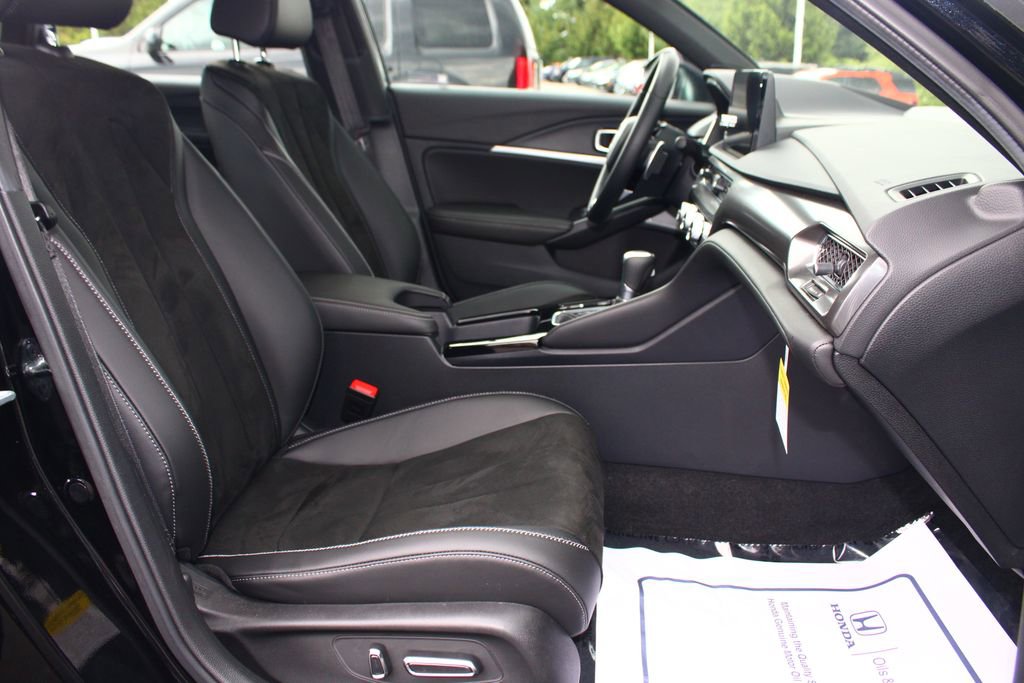 Used 2025 Acura Integra A-Spec FWD image 11