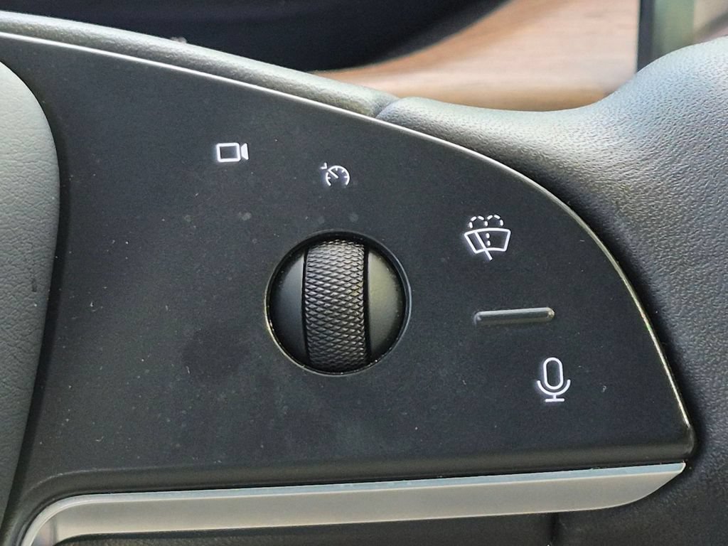 Used 2022 Tesla Model X AWD/4WD image 18