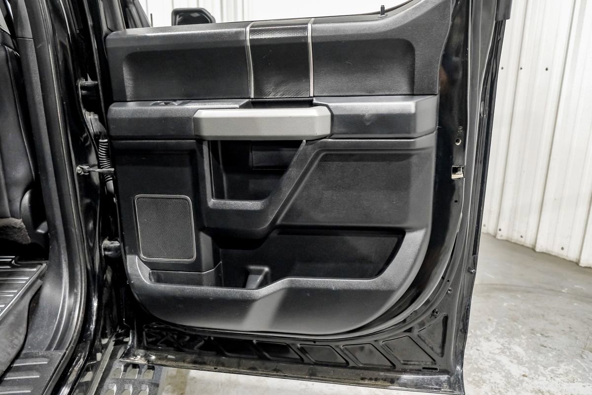 Used 2018 Ford F150 Raptor w/ Equipment Group 802A Luxury image 48