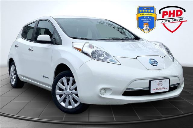 Used 2015 Nissan Leaf S w/ Charge Package FWD image 1