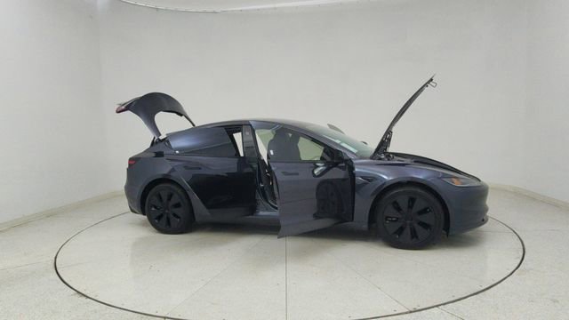 Used 2025 Tesla Model 3 Long Range image 70