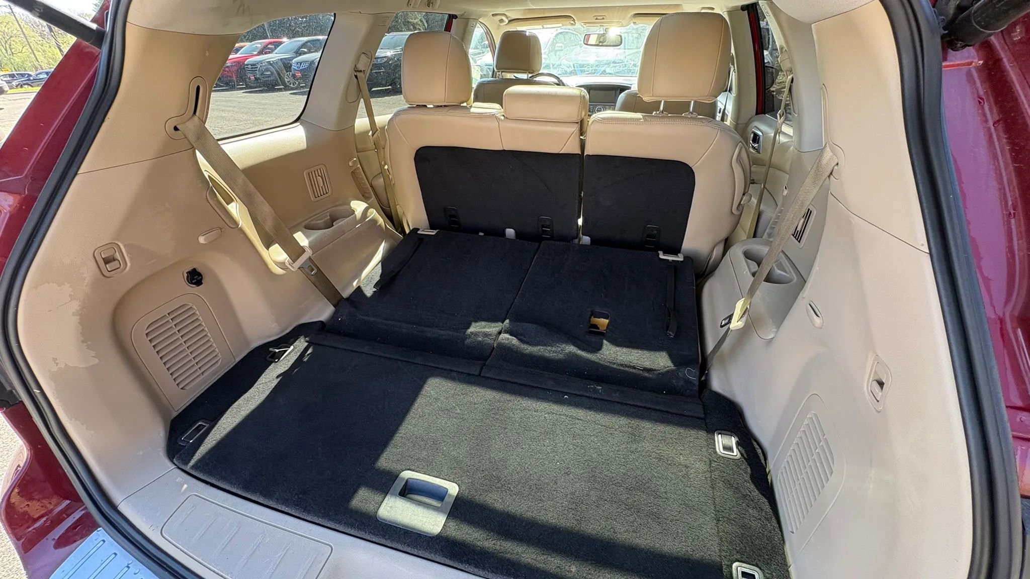 Used 2018 Nissan Pathfinder Platinum FWD image 26