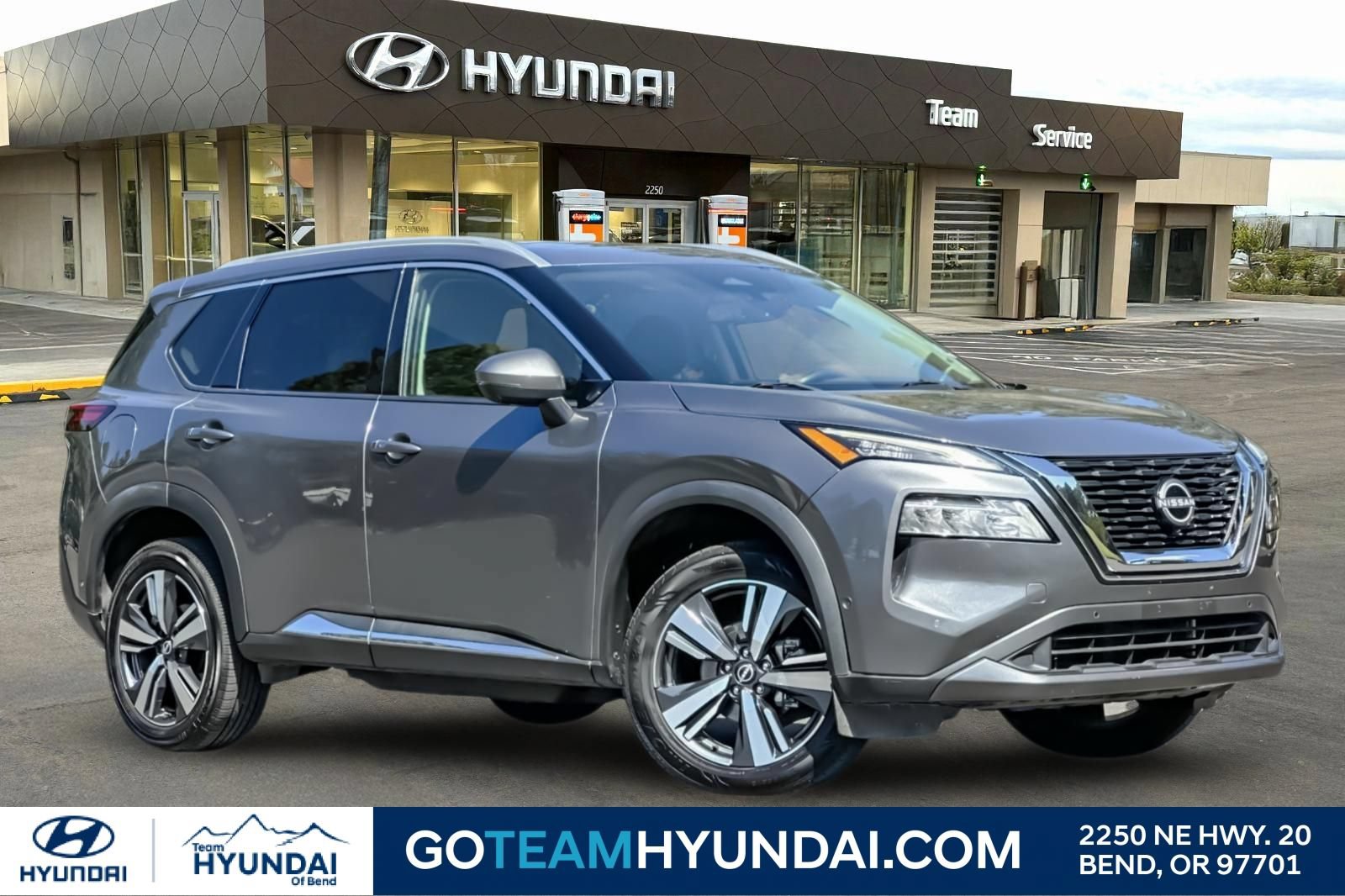Used 2023 Nissan Rogue SL w/ SL Premium Package
