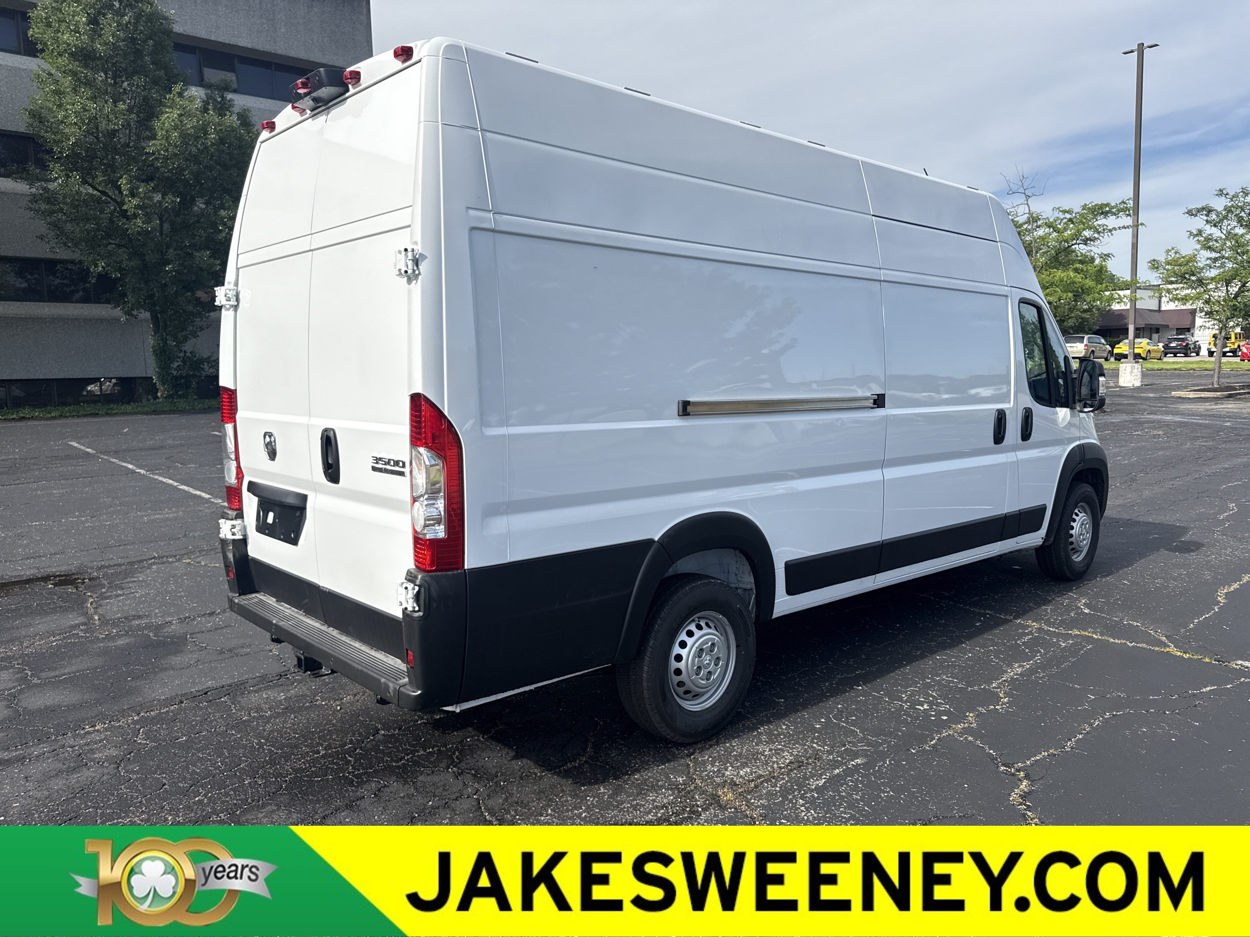 New 2026 RAM ProMaster 3500 w/ Premium Convenience Group FWD image 10