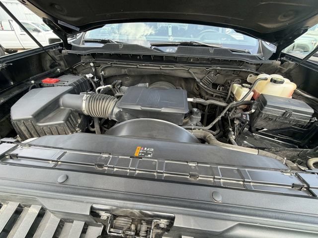 Used 2024 Chevrolet Silverado 2500 LT AWD/4WD image 33
