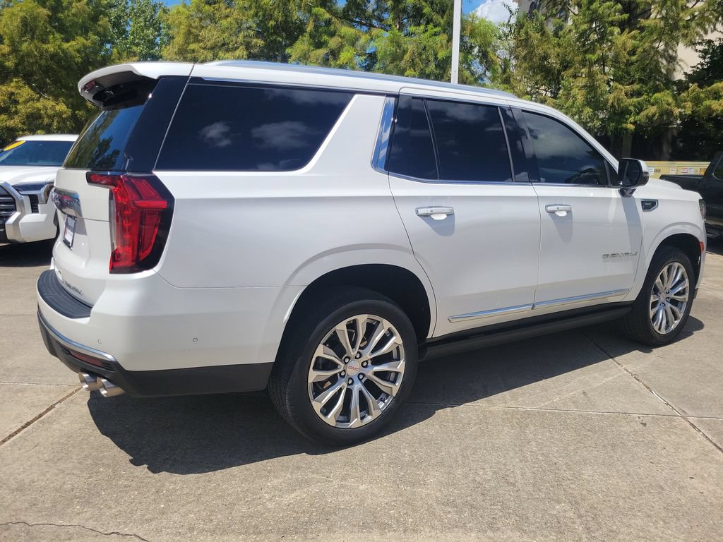 Used 2023 GMC Yukon Denali w/ Denali Reserve Package RWD image 7