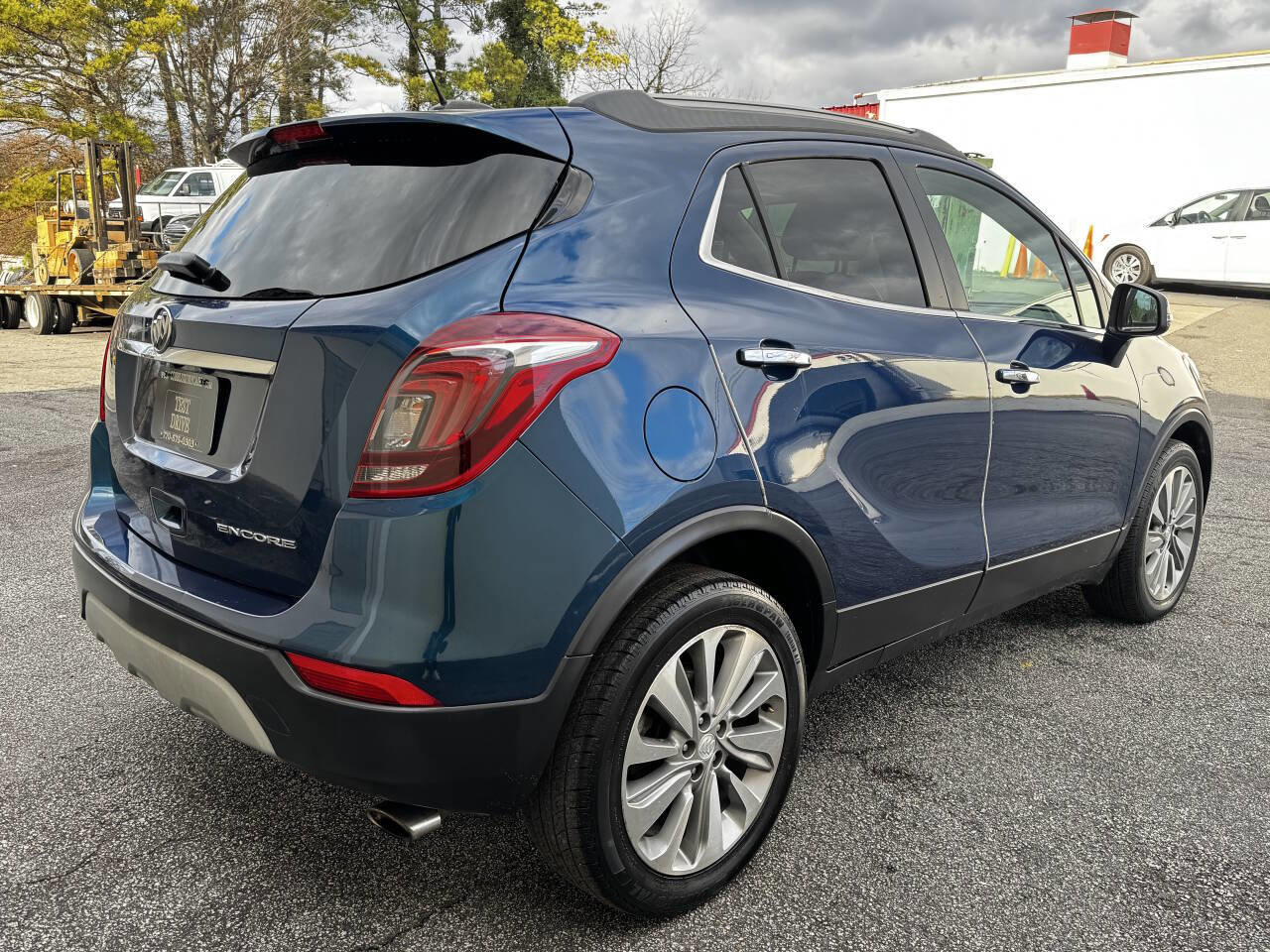 Used 2019 Buick Encore Preferred image 5