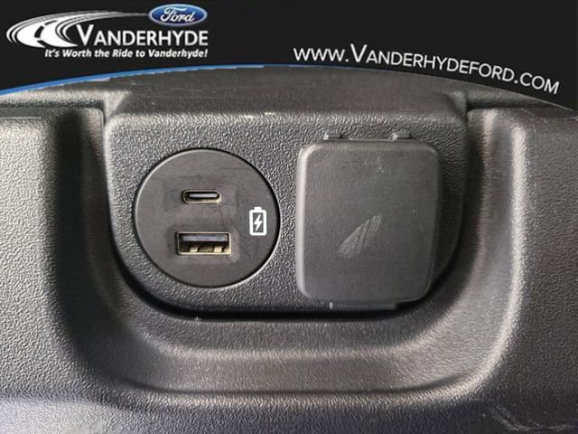 Used 2023 Ford F150 XLT AWD/4WD image 15