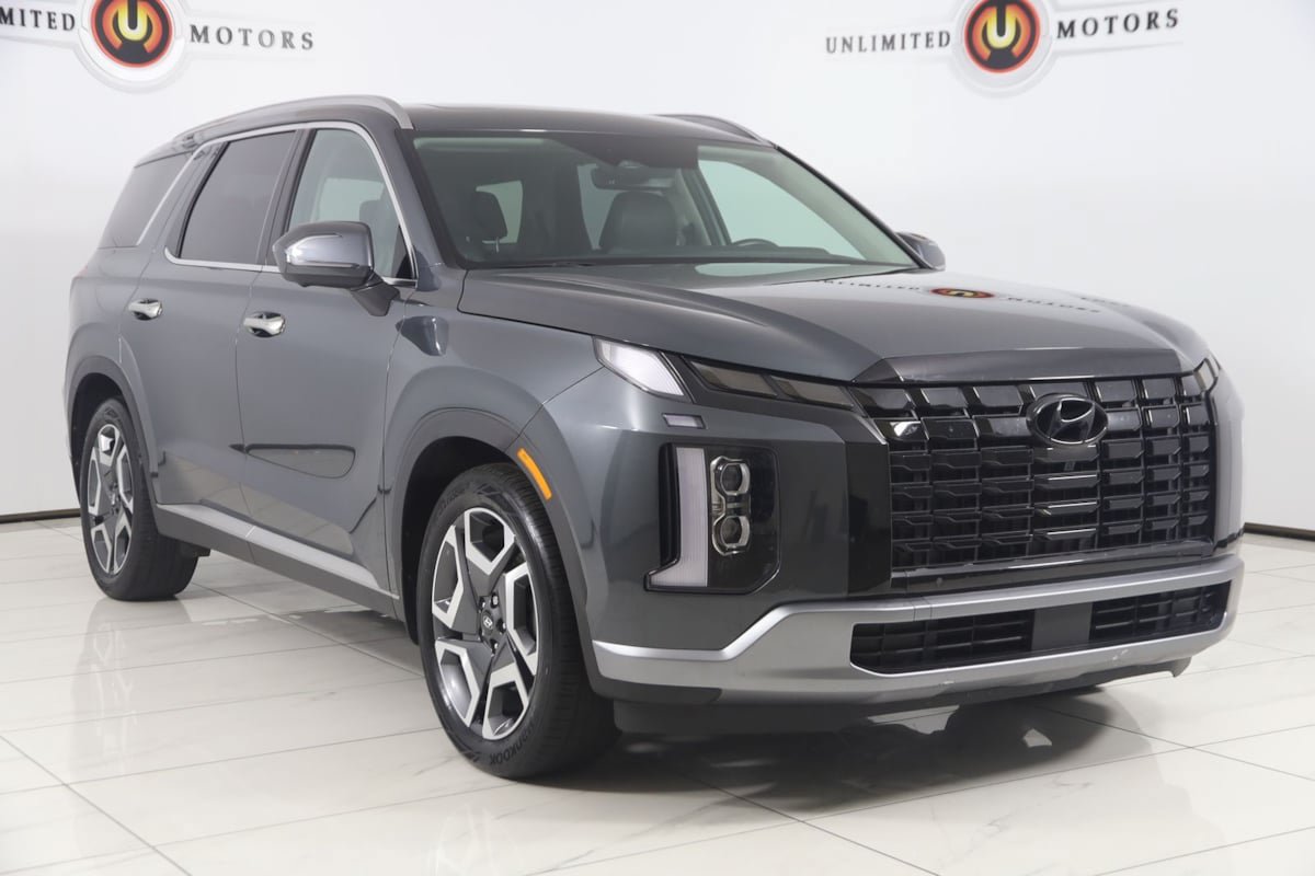 Used 2023 Hyundai Palisade Limited w/ Cargo Package AWD/4WD image 22