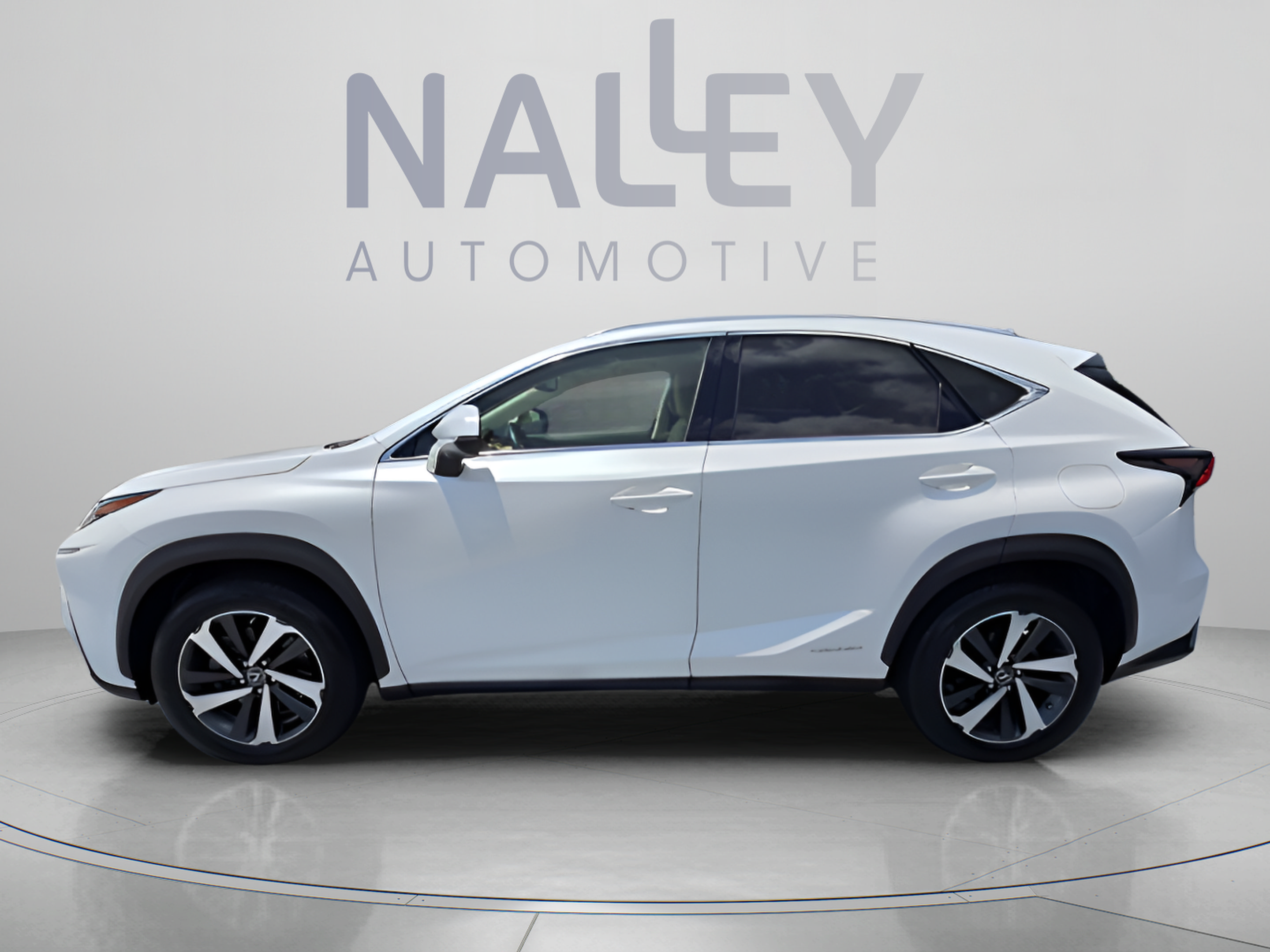 Used 2018 Lexus NX 300h AWD w/ Premium Package image 2