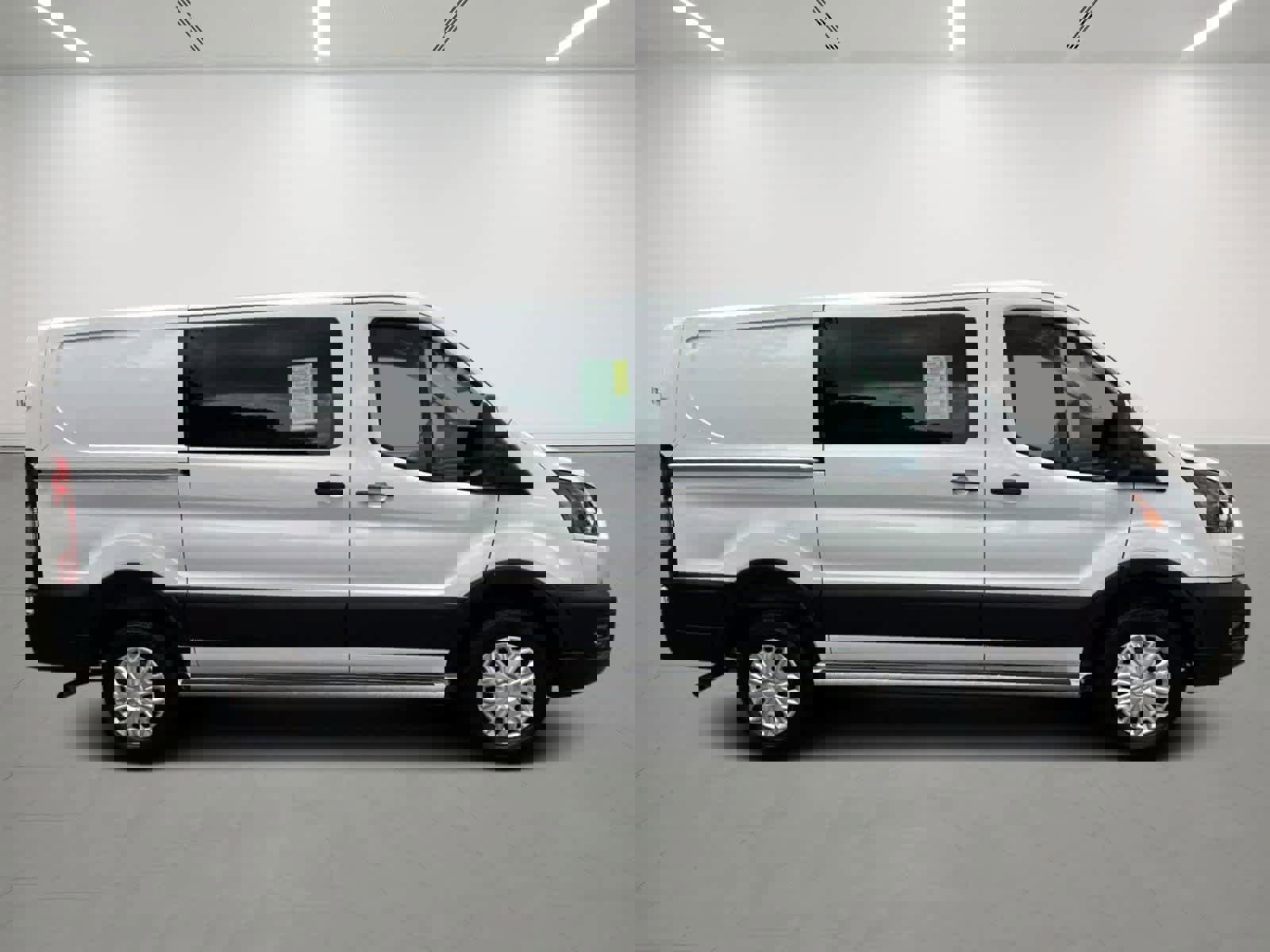 Used 2024 Ford Transit 250 Low Roof w/ Exterior Upgrade Package image 5