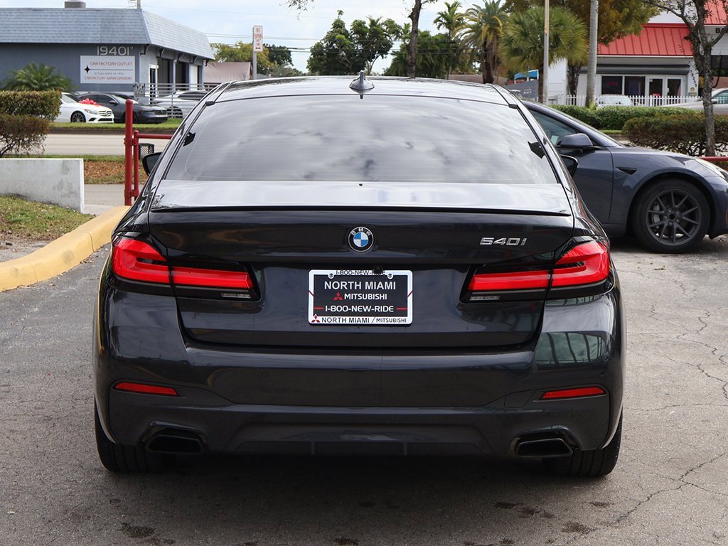 Used 2023 BMW 540i w/ M Sport Package image 12
