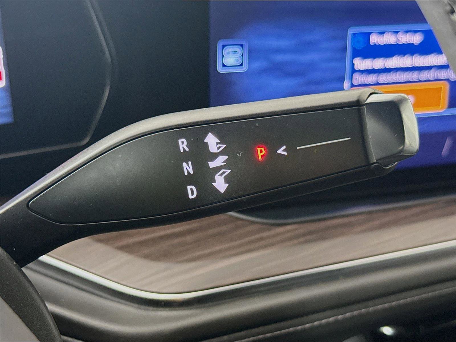 Used 2025 Chevrolet Suburban LS image 6