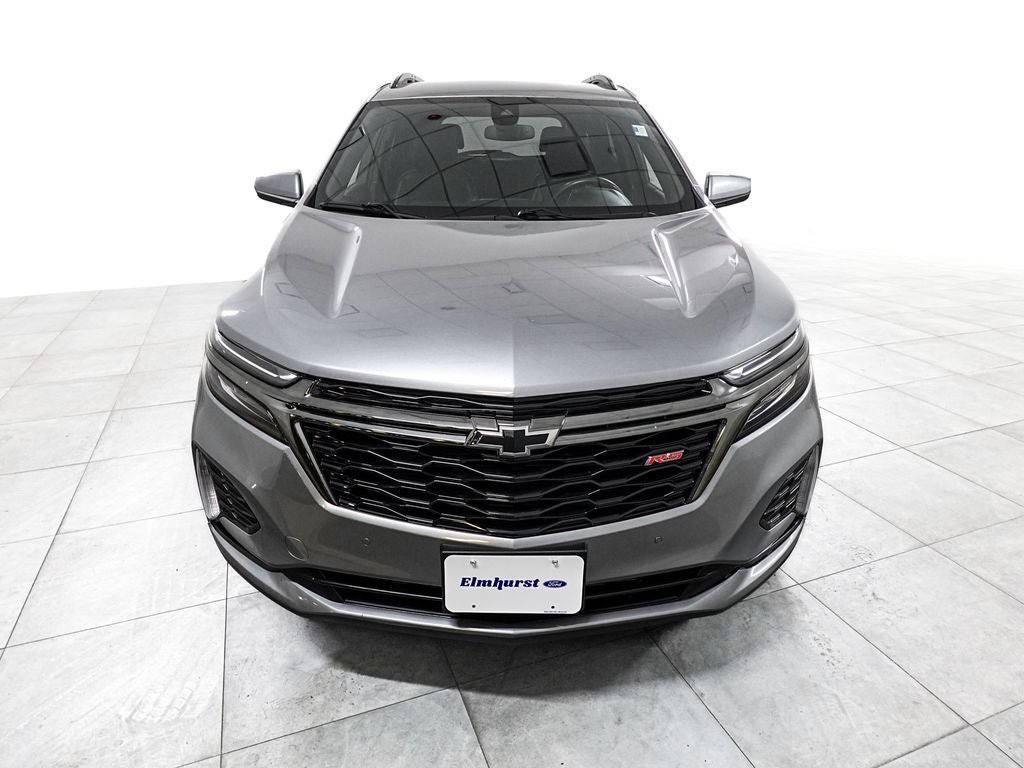 Used 2023 Chevrolet Equinox RS AWD/4WD image 2