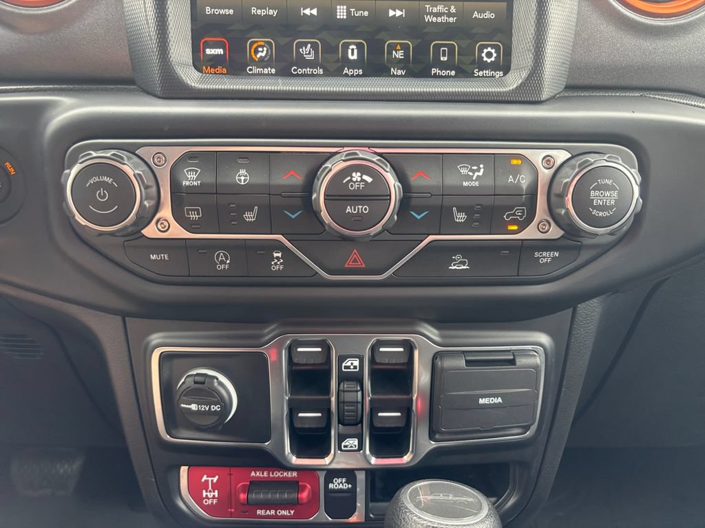 Used 2022 Jeep Gladiator Mojave w/ Cold Weather Group AWD/4WD image 25