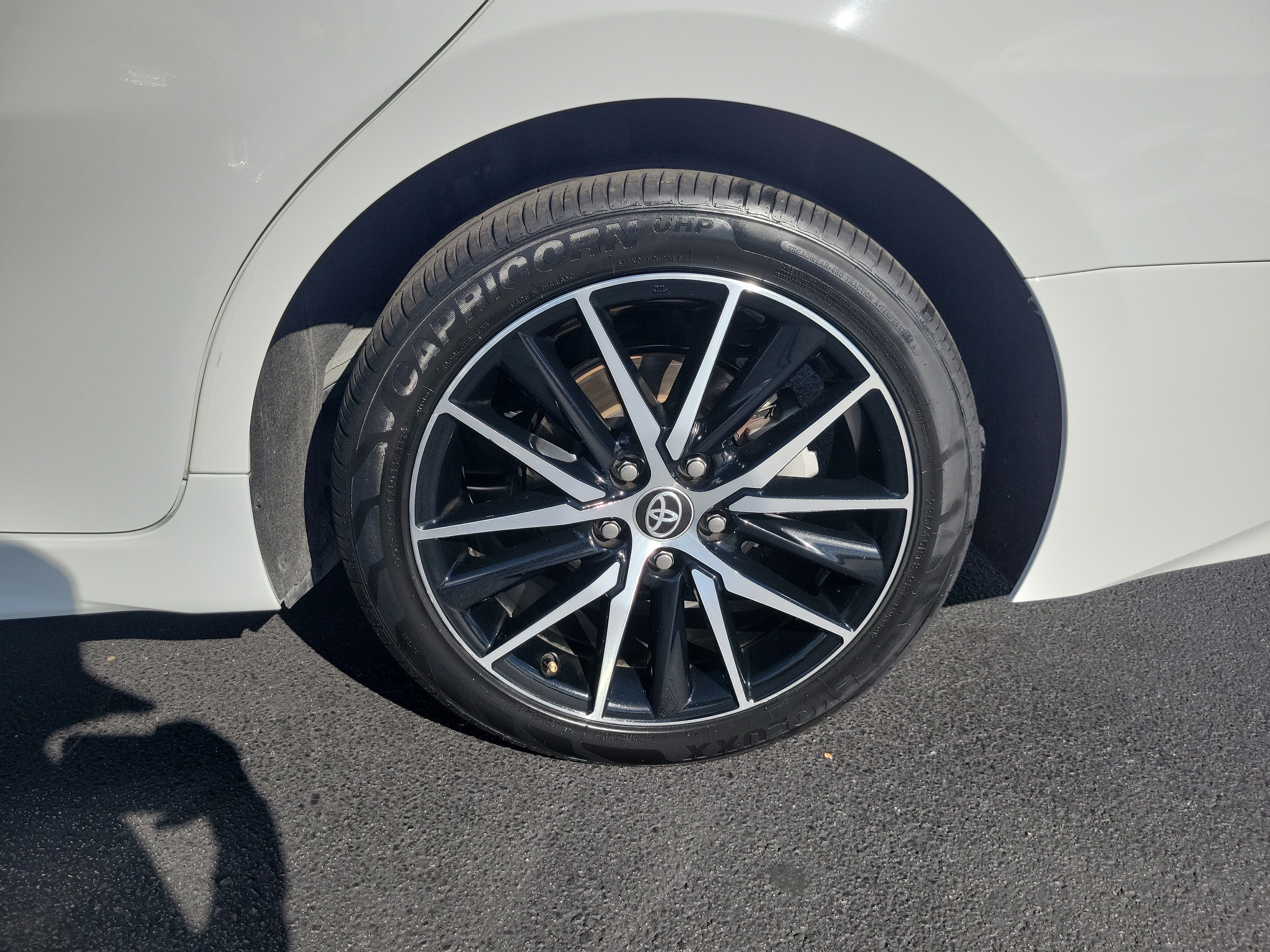 Used 2024 Toyota Camry SE image 30