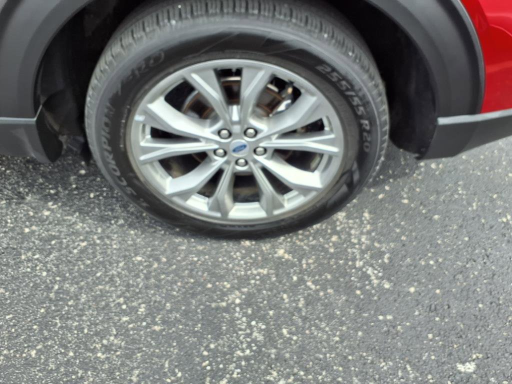 Used 2023 Ford Explorer Limited image 8