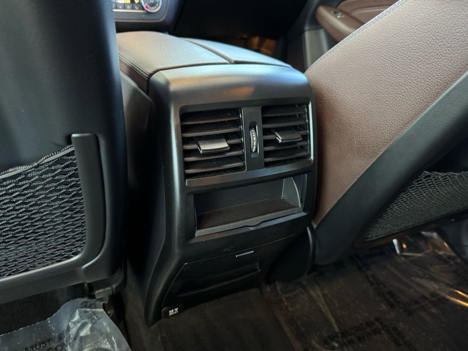 Used 2015 Mercedes-Benz ML 350 4MATIC image 19