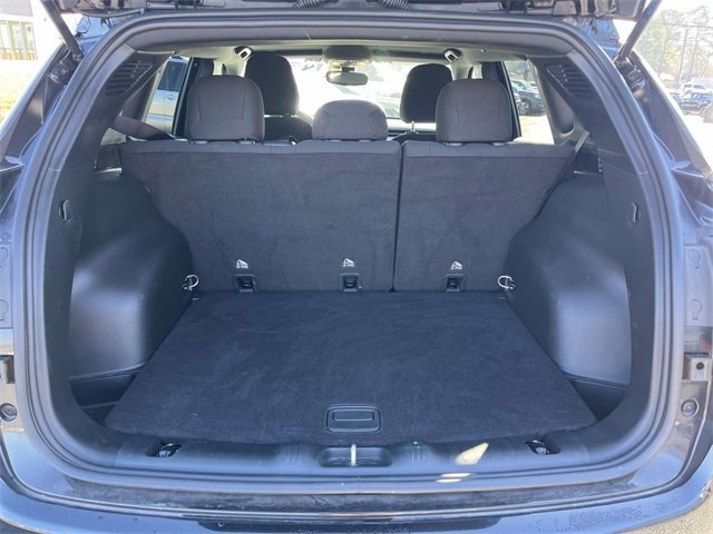 Used 2024 Jeep Compass Sport image 10