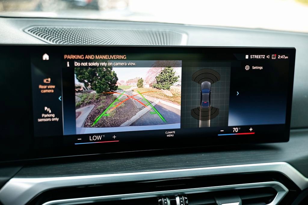 Used 2023 BMW 330i xDrive 330i xDrive w/ Driving Assistance Package image 35