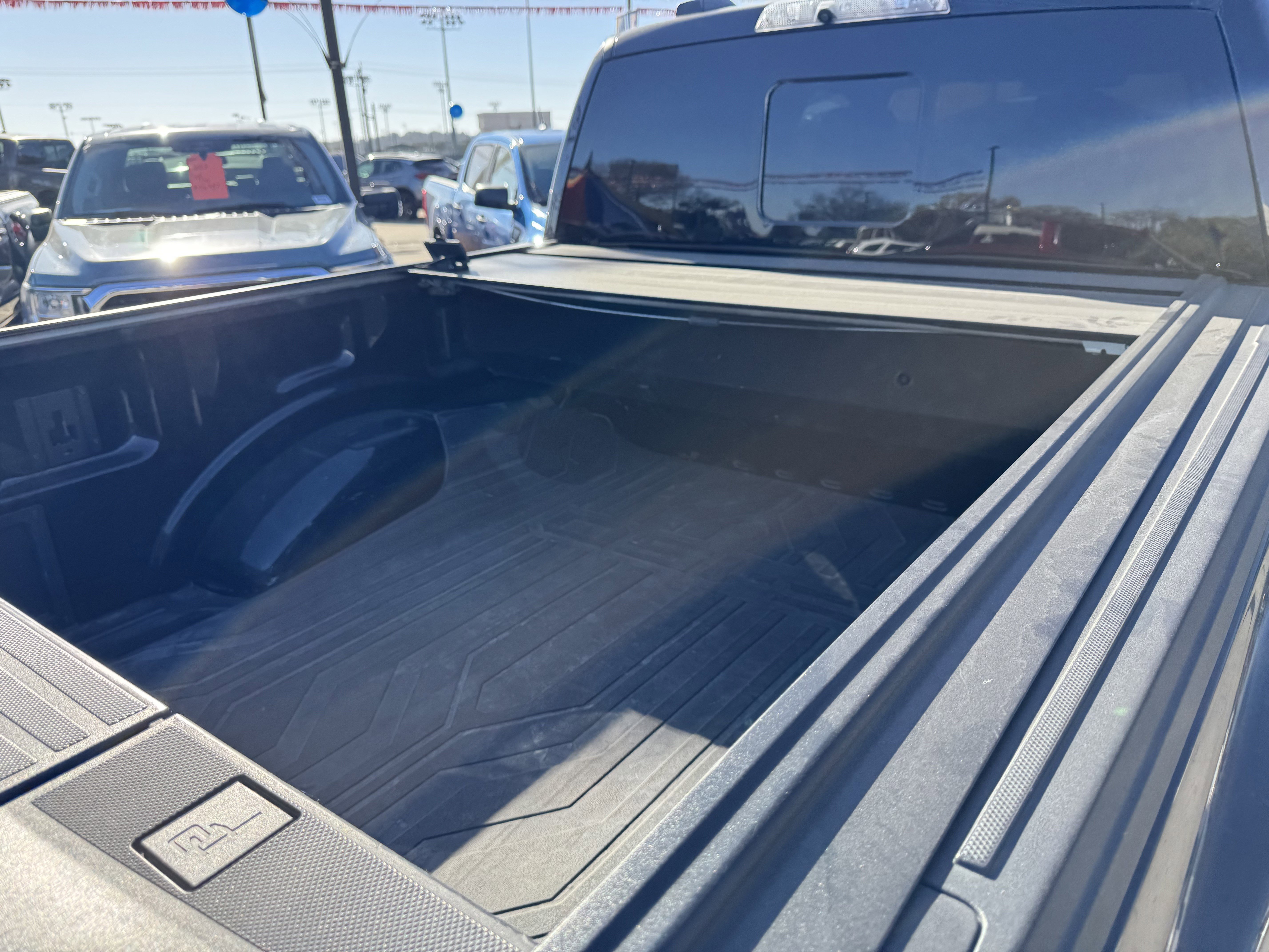 Used 2022 Ford F150 Raptor w/ Equipment Group 801A High image 5