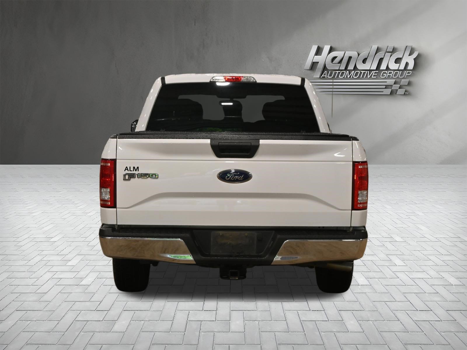 Used 2017 Ford F150 XLT RWD image 8