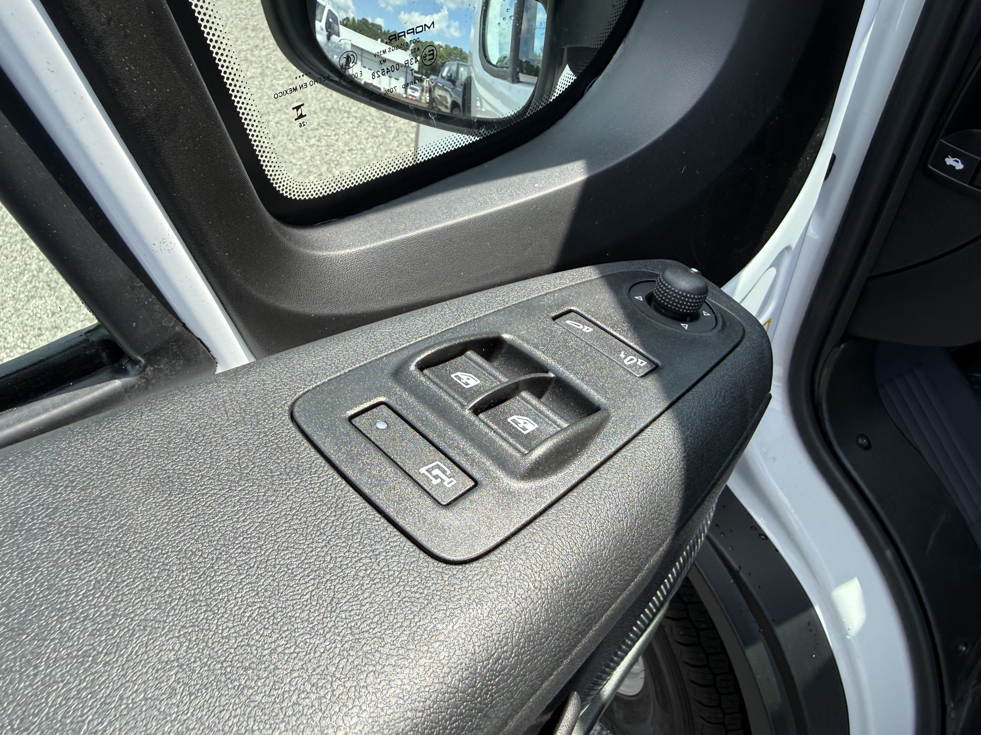 New 2026 RAM ProMaster 1500 w/ Convenience Group FWD image 15