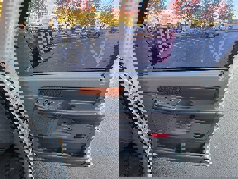 Used 2006 Dodge Ram 2500 Truck Laramie image 38