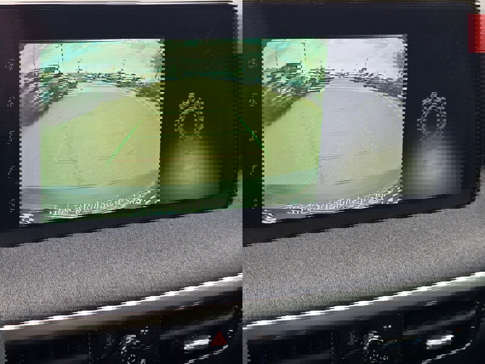 New 2025 Nissan Kicks SV w/ SV Premium Package image 27